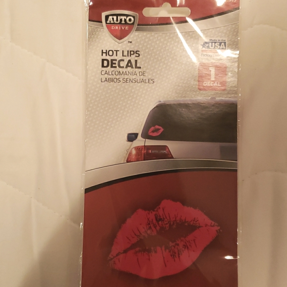 Vinyl Hot Lips Decal for window /mirror/ car